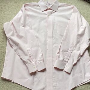 Brooks Brothers Men's Pale Pink Dress Shirt
